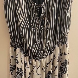 Adorable Peasant Dress Size 12-14